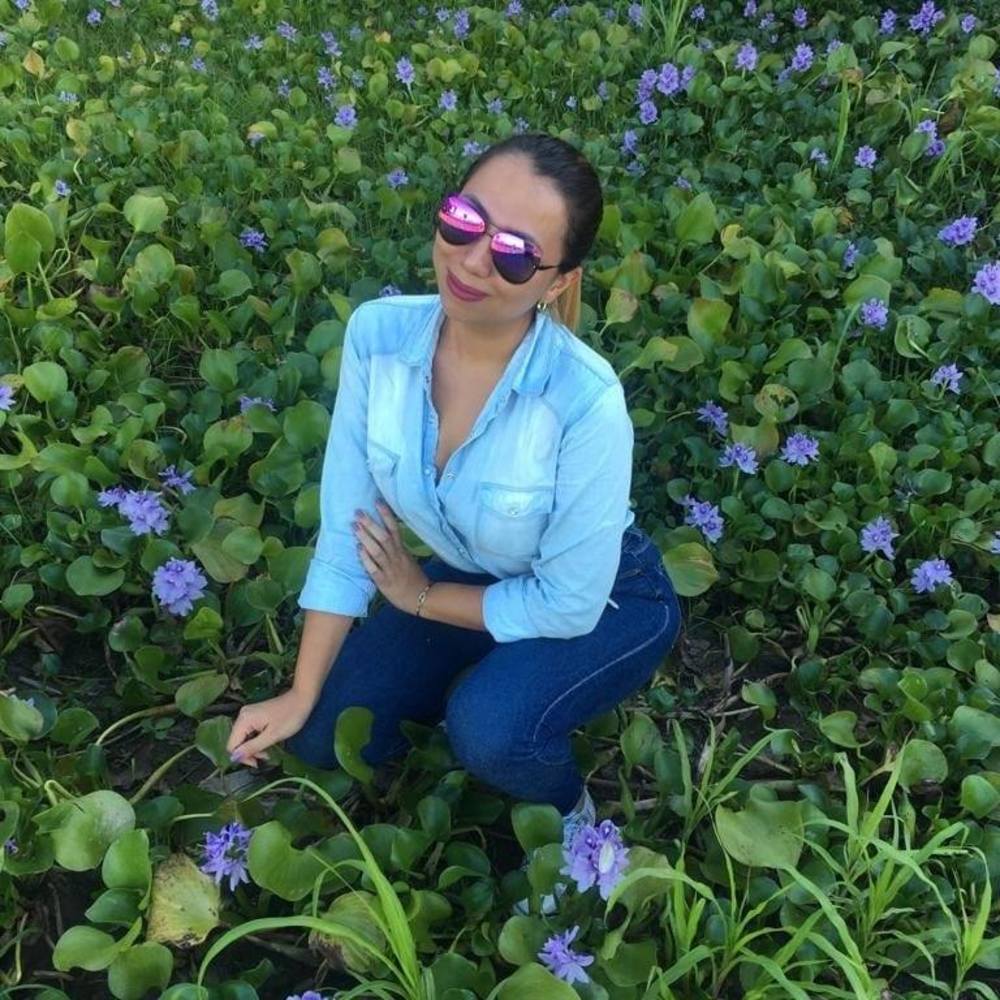 Meet your Posher, Juanita